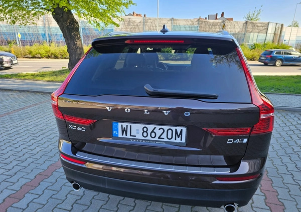 Volvo XC 60 cena 110900 przebieg: 125200, rok produkcji 2017 z Warszawa małe 67